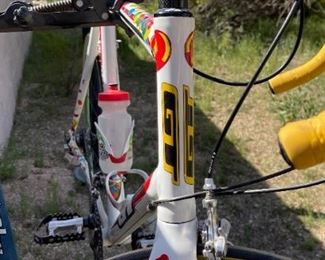 GT Sport Beans Jelly Belly Bryce Mead Bike Bicycle Carbon/Aluminum Jelly Belly Team Road Bike - XXL	Seat Tube: Crank Center to Seat Clamp: 25.25in
