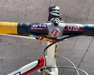 GT Sport Beans Jelly Belly Bryce Mead Bike Bicycle Carbon/Aluminum Jelly Belly Team Road Bike - XXL	Seat Tube: Crank Center to Seat Clamp: 25.25in
