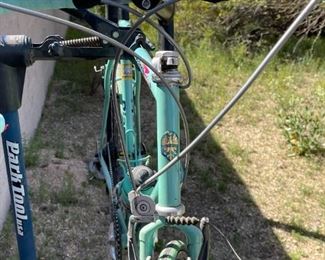 Bianchi Mega PRO-L Lite Steel Road Bike Bicycle	Seat Tube: Crank Center to Seat Clamp: 24in
