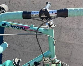 Bianchi Mega PRO-L Lite Steel Road Bike Bicycle	Seat Tube: Crank Center to Seat Clamp: 24in
