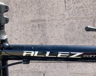 Specialized Allez Comp E5 Aerotec Road Bike Bicycle	Seat Tube: Crank Center to Seat Clamp: 23.25in
