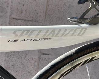 Specialized Allez Comp E5 Aerotec Road Bike Bicycle	Seat Tube: Crank Center to Seat Clamp: 23.25in
