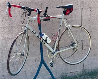 De Rosa Vega Road Bike Bicycle	Seat Tube: Crank Center to Seat Clamp: 24.5in
