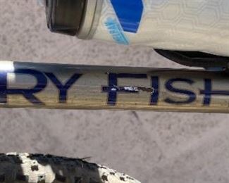 Gary Fisher Wahoo Mountain Bike	Seat Tube: Crank Center to Seat Clamp: 18.5in
