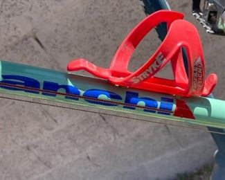 Bianchi Grizzly Mountain Bike	Seat Tube: Crank Center to Seat Clamp: 20.5in
