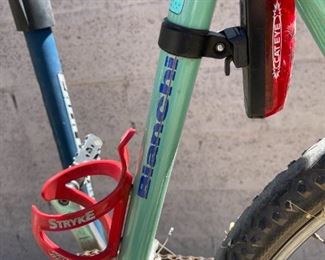 Bianchi Grizzly Mountain Bike	Seat Tube: Crank Center to Seat Clamp: 20.5in
