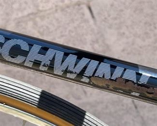 Schwinn World Bike	Seat Tube: Crank Center to Seat Clamp: 22.25
