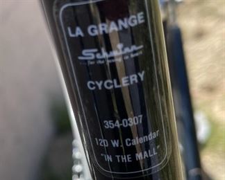 Schwinn World Bike	Seat Tube: Crank Center to Seat Clamp: 22.25
