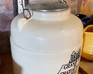 Grand Vin De ChateAu Maison 1947 Wine Crock	
