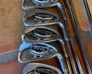 Ping  i15 Irons	
