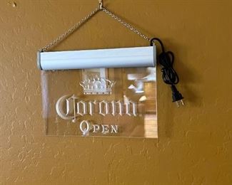 Corona lighted beer sign 
