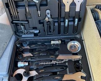 NEW! Spin Doctor 18 Piece Bike Tool Kit with Storage Case