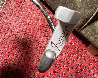 Scotty Cameron Titleist Futura Putter RH 35"