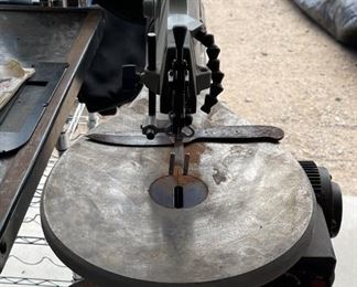 Delta SS350 Scroll Saw		
