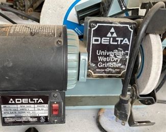 Delta 23-700 Universal Wet/Dry Grinder		
