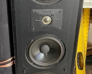 3pc Polk Audio Speakers		
