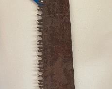 Antique Saw		
