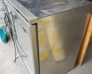 Vinotemp Wine Cooler		
