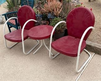 3pc Red/White Patio Set		
