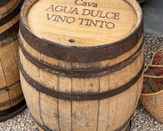 Cava Agua Dulce Vino Tinto Wine Barrel		
