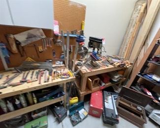 LIVE Sale Only Many, Many Items to Sell 