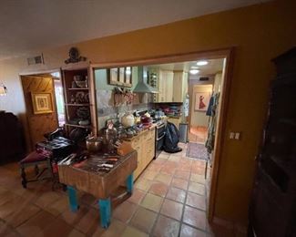 LIVE Sale Only Many, Many Items to Sell 