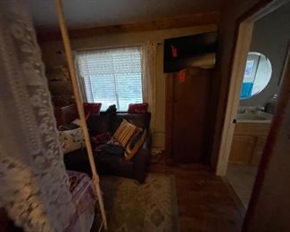 LIVE Sale Only Many, Many Items to Sell 