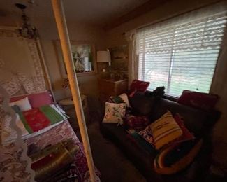 LIVE Sale Only Many, Many Items to Sell 