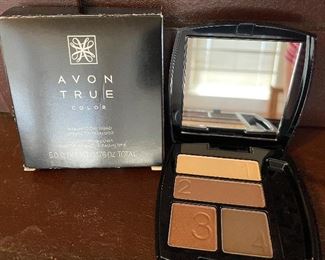 Avon True Color Eyeshadow Quad