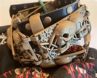 Skull belt