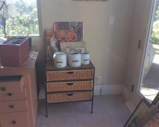 Wicker 3 drawer cabinet