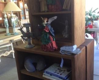 Smaller bookcases, looks like 3