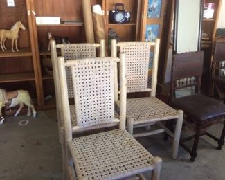 Set of 4 white wood chairs