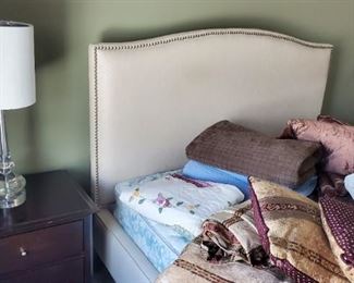 Mayching nightstands