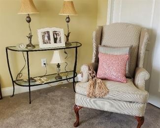 Entry table glass and iron with pair of lamps