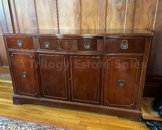 Sideboard