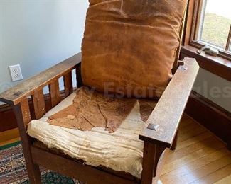 Mission chair "Craftstyle" made by Knaus Bros. in Parish NY. Knaus worked for Stickley before starting his own company. Chair is mortise and tenon construction.