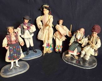 Romanian Dolls
