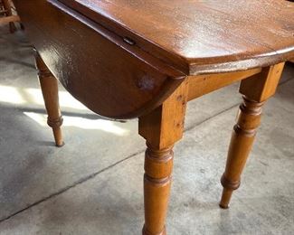 Drop Leaf Table
