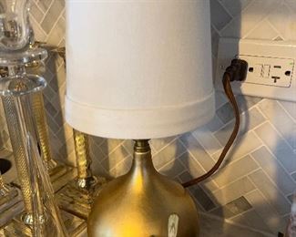 Gold ' n Lamps