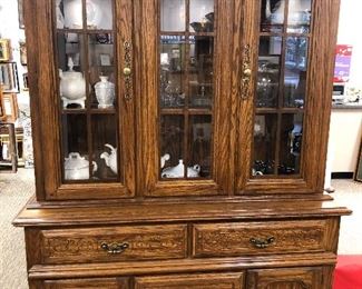 Lighted Dining Room China Cabinet