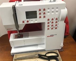 Bernina Activa 210 Sewing Machine 