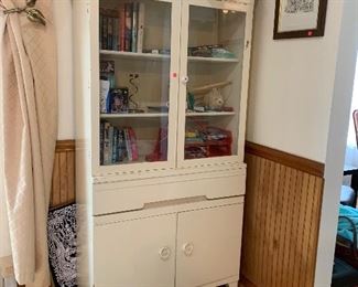 Blonde mahogany china cabinet - needs a paint job but very pretty!