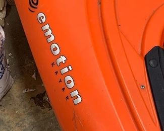 Emotion lake kayak - Guster