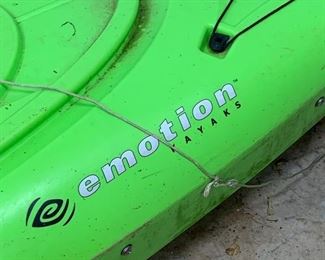 Emotion lake kayak - Guster