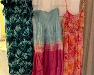 Sun/beach dresses
