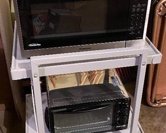 Like New Panasonic Inverter Microwave & Admiral Convection Toaster