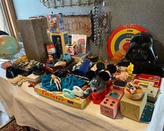 VINTGE  AND ANTIQUE TOYS