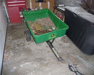 John Deere Yard Cart