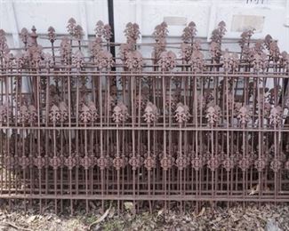 1053	LARGE LOT OF ANTIQUE VICTORIAN ACHRITECTURE FENCING W/GATE, APPROXIMATELY 34 IN & FENCE (9 SECTIONS) TOTAL 54 FT
